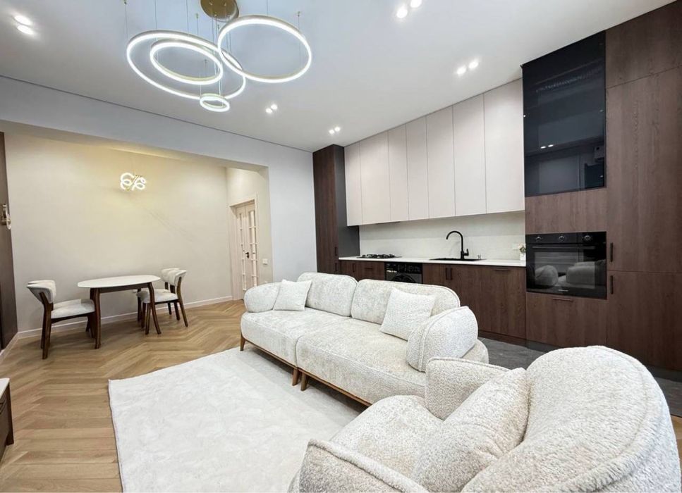 Жк Ташкент Сити! Сдается 2х-ком квартира! В элит комплексе!