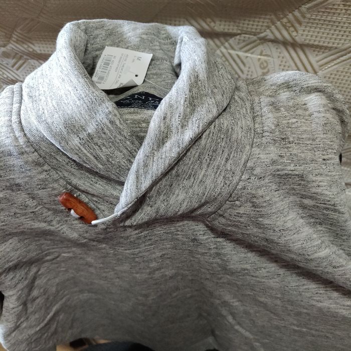 Hanorac c&a Nou eticheta mărime m