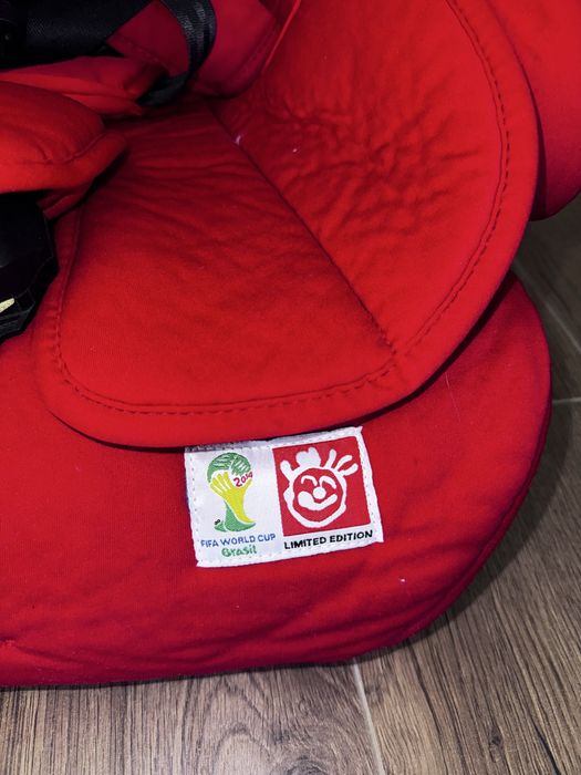 Продаю авто кресло