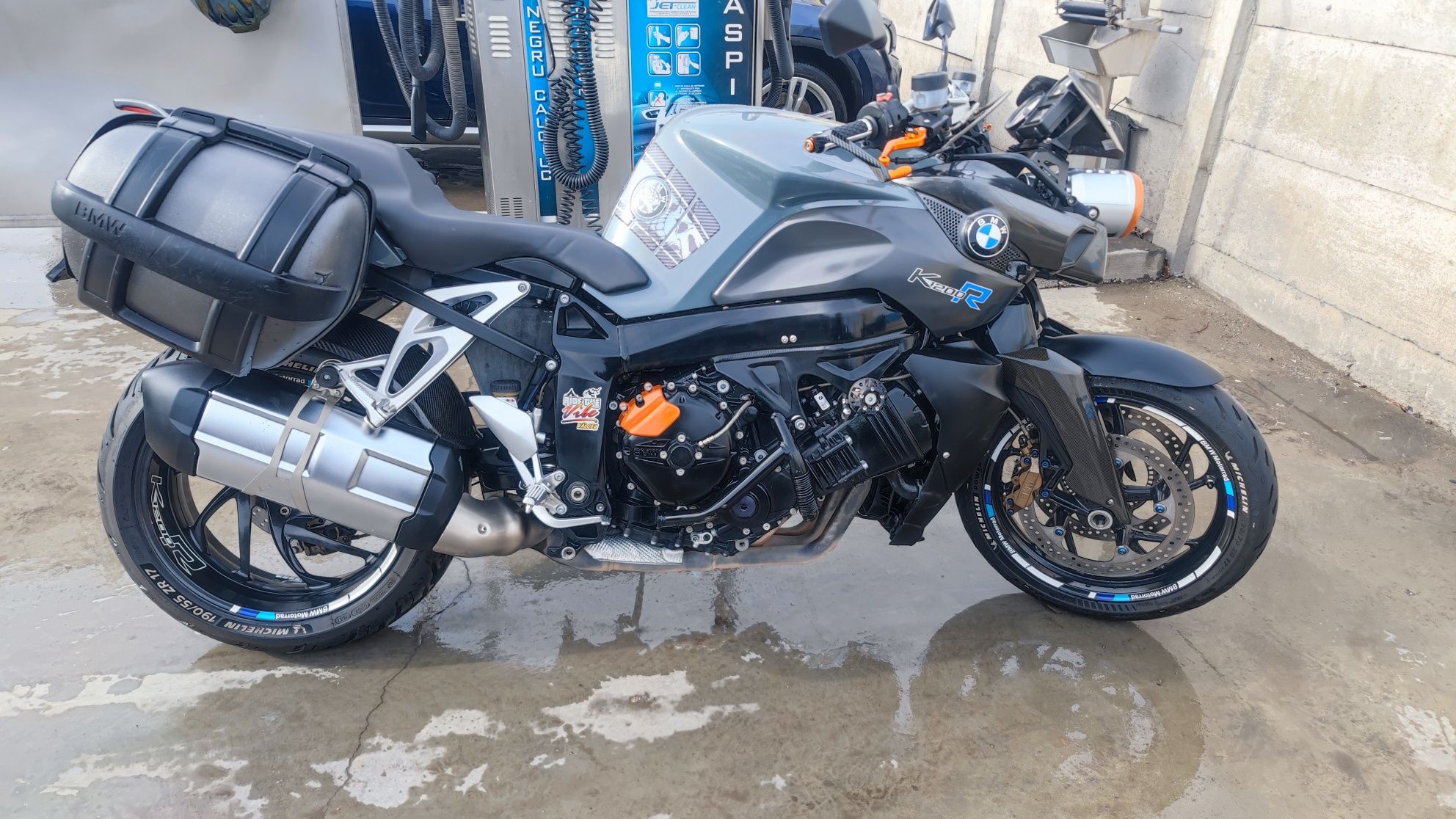 Vand bmw k1200 r. 2007