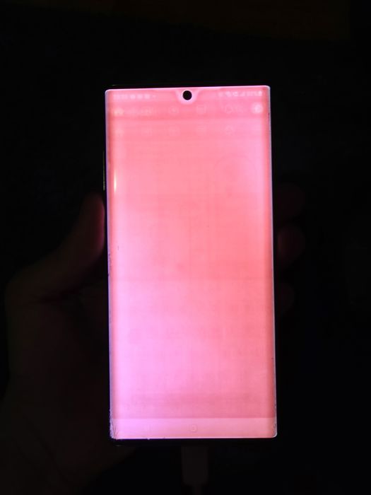 Vând Samsung note 10 plus 12/256 GB(Ecran fisurat)