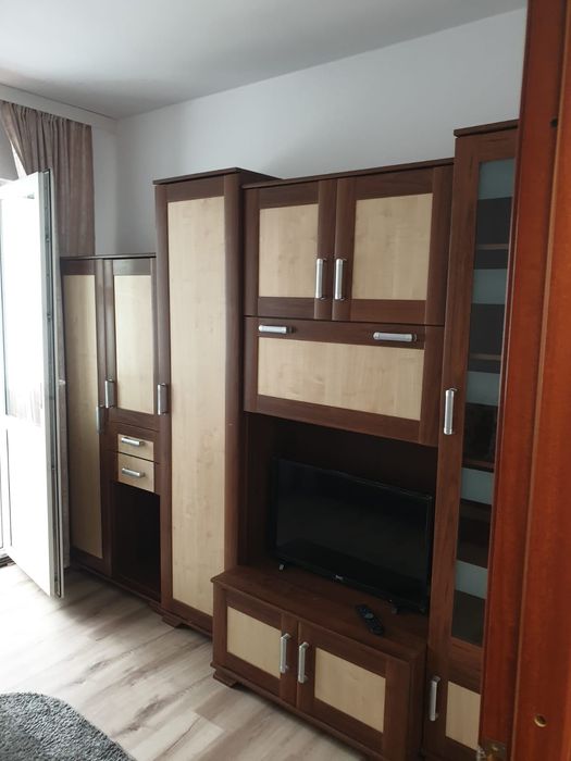 Apartament 2 camere Podul Ros