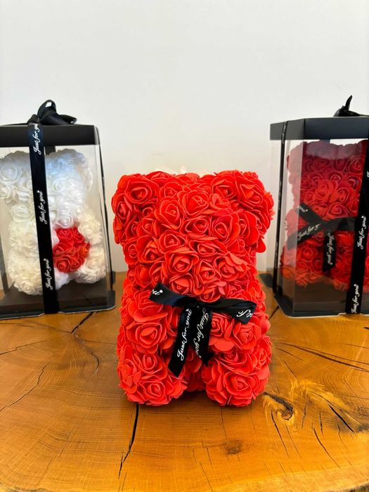 Ursulet din Trandafiri cu Lumini - Cadou Valentine's