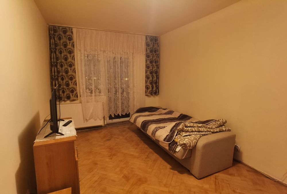 Apartament 2 camere, mobilat și utilat Str. Paulestiului