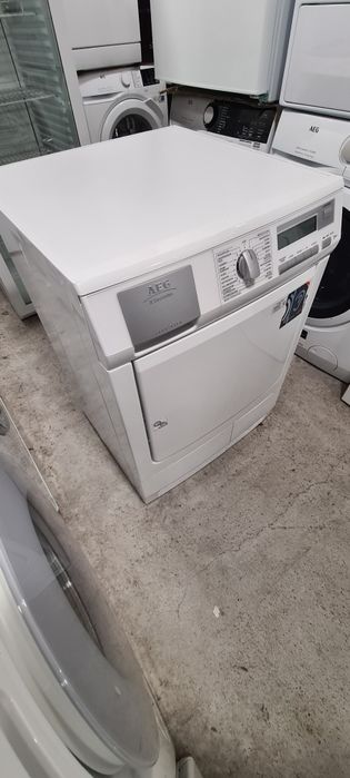 Сушилня с нагревател AEG 7кг