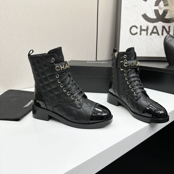 Cizme ghete Chanel, Premium