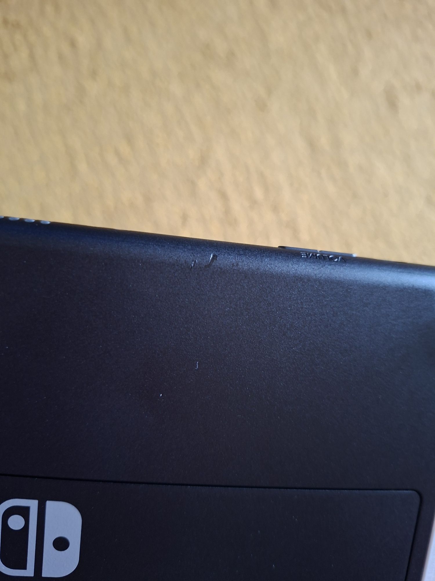 Nintendo Switch Oled пълен комплект + игри