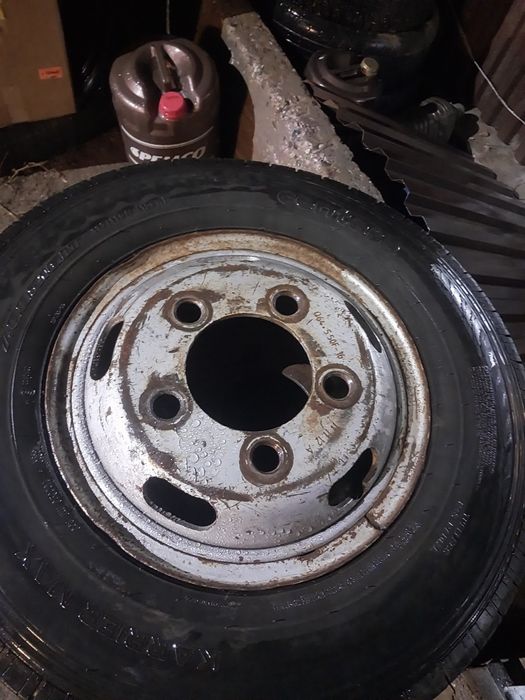 Диск с резиной камерный размер 16