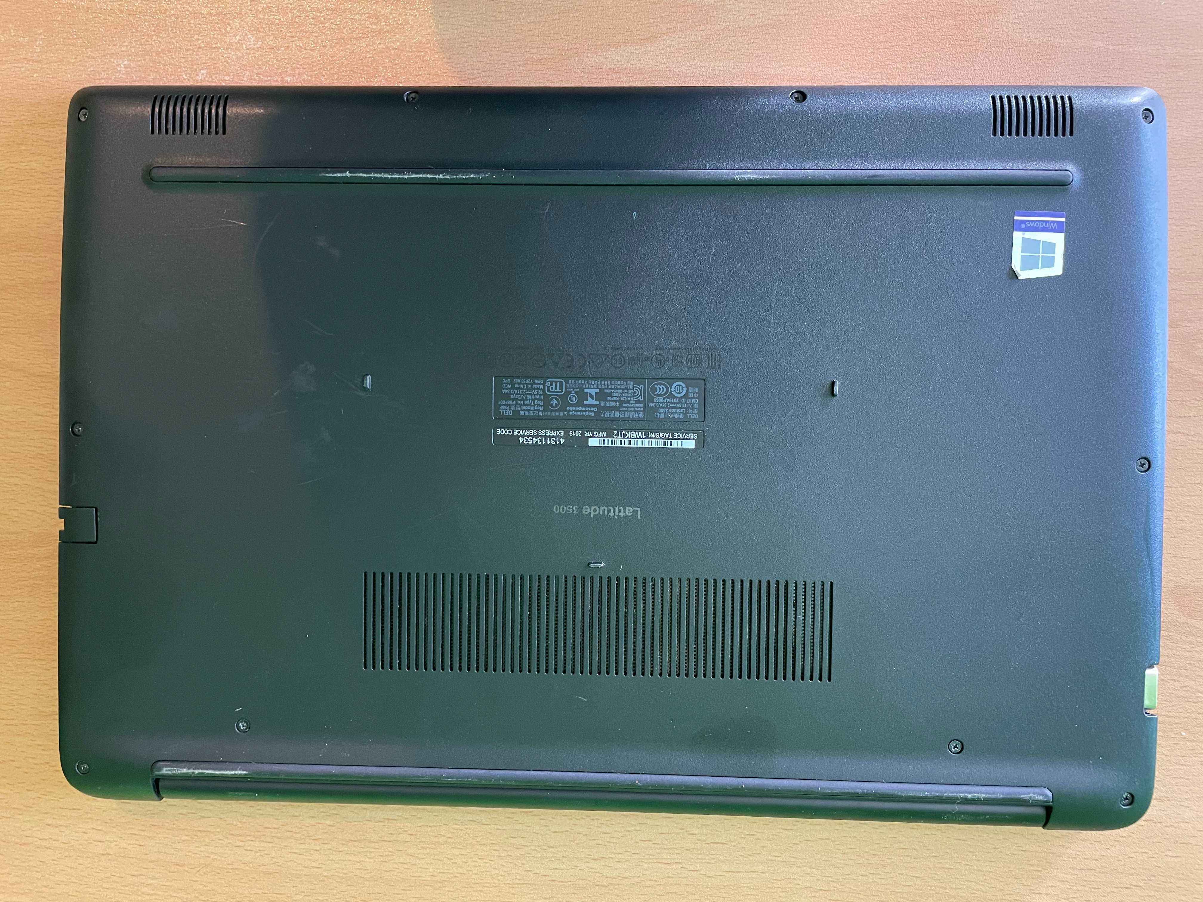 Dell Latitude 3500 - 15.6''FHD, i5-8265u, 8GB RAM, 256GB NVMe PCIe SSD