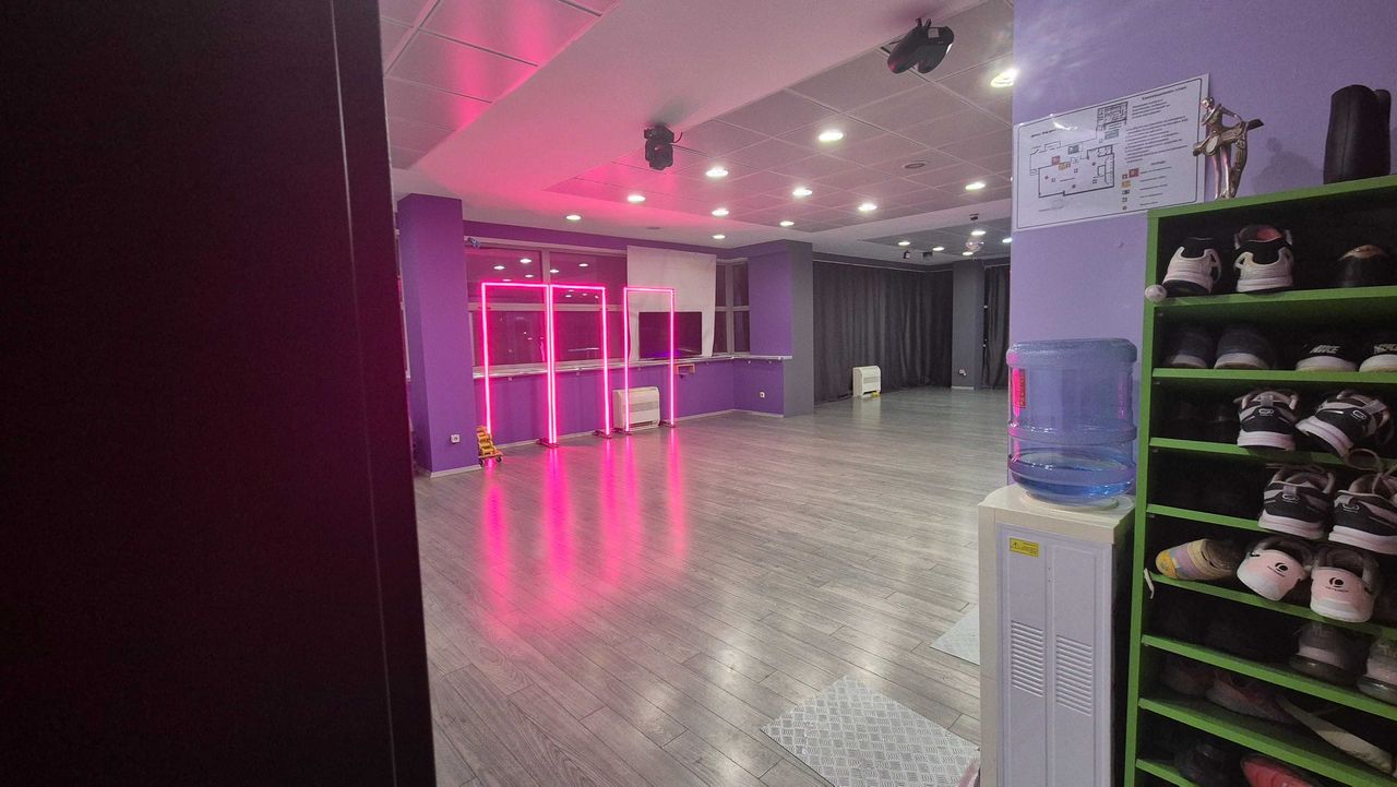 Дава се под наем Офис в София, Левски Г - 150 кв.м за 17.85 € - Снимка #5
