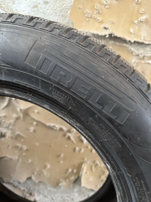 Pirelli Scorpion 235 60 18 Winter