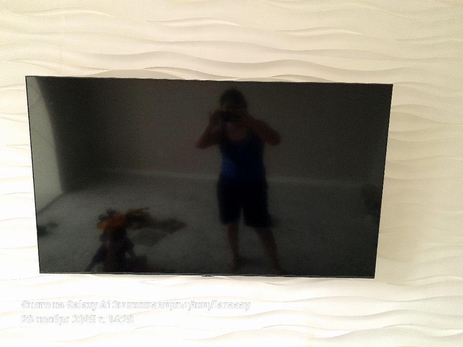 Продам телевизор Самсунг.