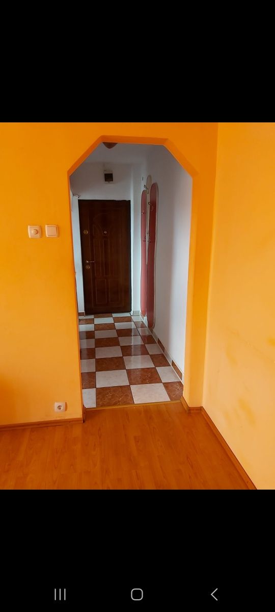 Ofer spre inchiriere ap 2 camere direct proprietar