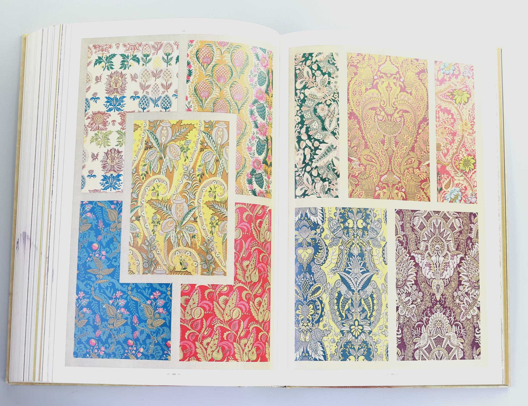 Албум "The World of ORNAMENT" на изд.Taschen, размер XXL,твърди корици