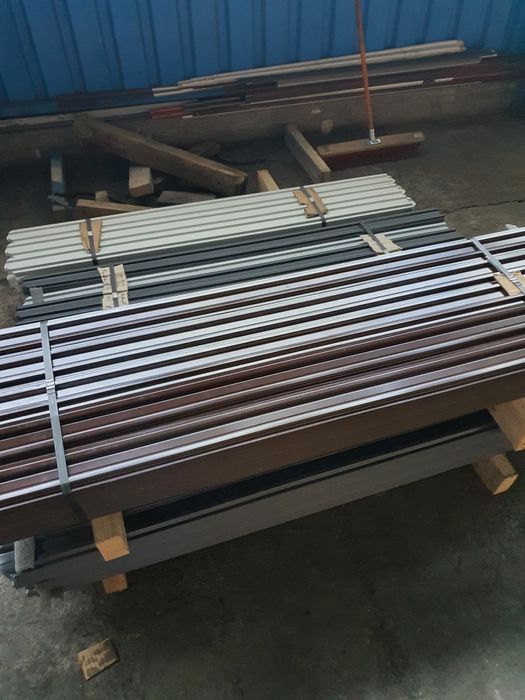 Vand sipca metalica