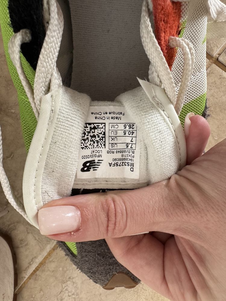Маратонки New balance 327 , 40,5 номер , стелка 26 см