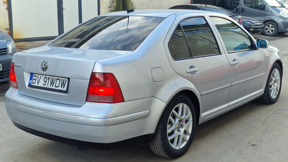 Volkswagen Bora 1.6 Benzina