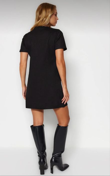 Дамска кожена и велурена рокля