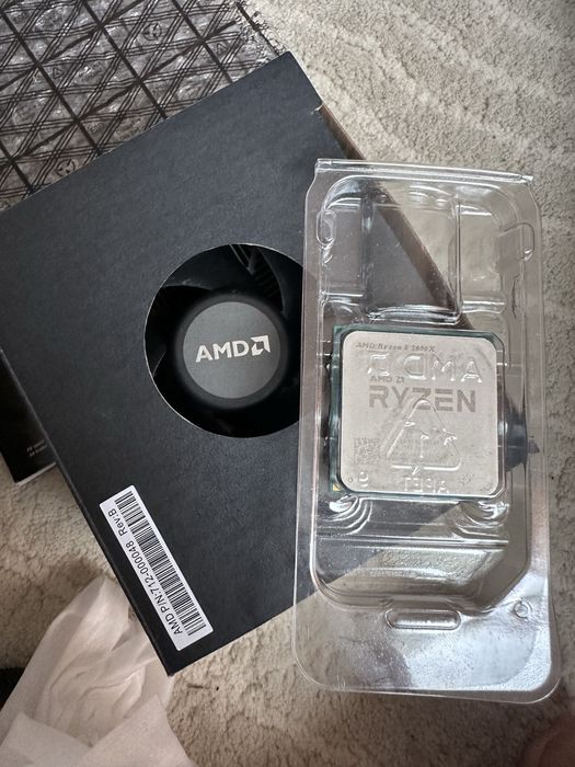 Дънна платка b450m-aorus elite + процесор r5 2600x