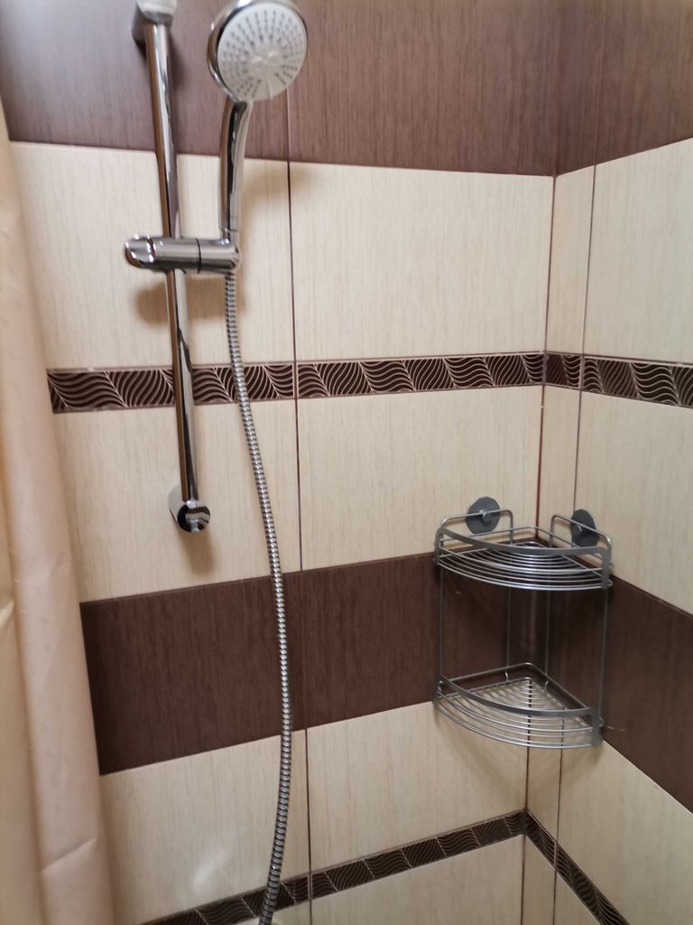 Продава се Тристаен апартамент в София, Люлин 8 - 80 кв.м за 10 €/кв.м - Снимка #9
