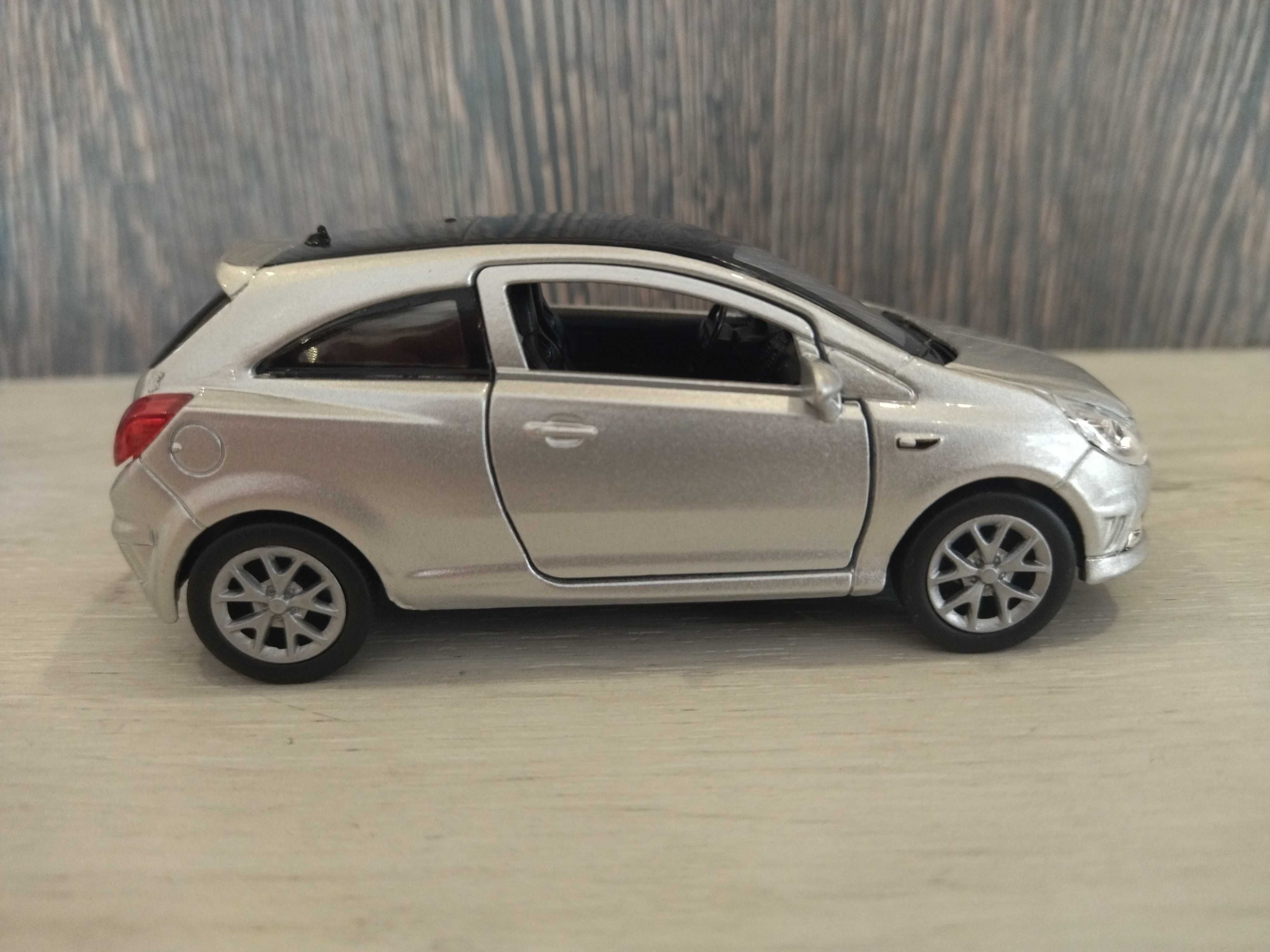 Метална количка Opel Corsa !!!