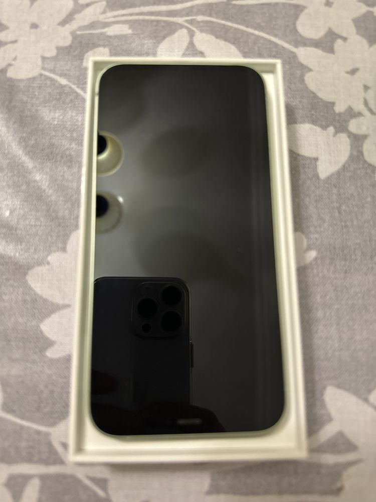 Продам Iphone 12 128gb