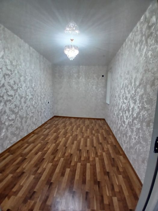 7 микрараёнда 1 хонали 42 квадрат .4 этаж дом 5 этажлик .нархи 29000 д