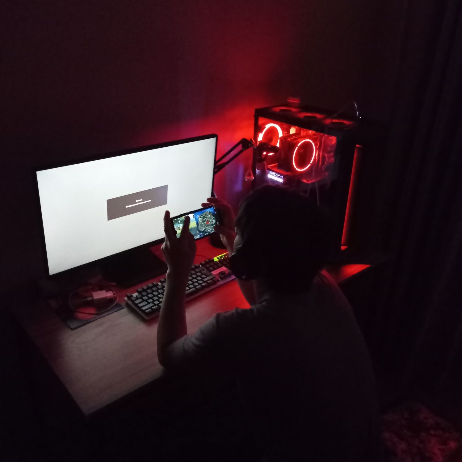 Kompyuter PC sotiladi