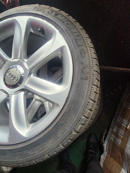 Roti Audi 235 45 18 5x112 Jante Audi 18