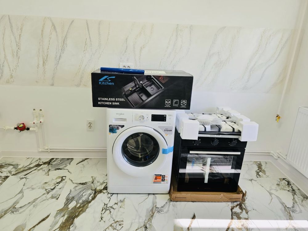 Apartament de LUX,3camere,2 balcoane !