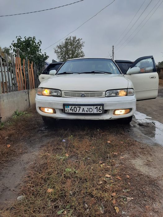 Мазда 626 продам 1993 год  литр 1.8