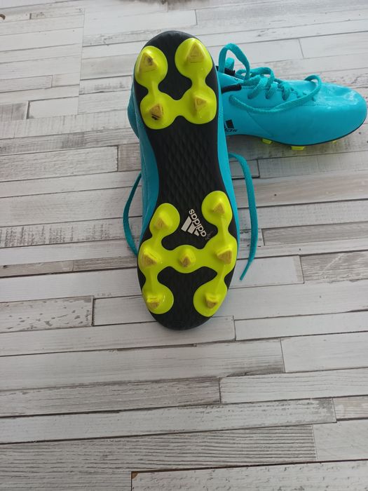 Crampoane Adidas marimea 38/5!