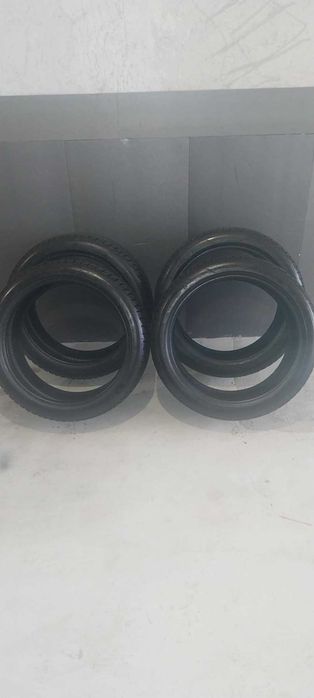 Зимни гуми Goodyear 225/40R18 UltraGrip Performance 3