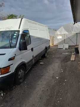 Dezmembrez  Iveco Daily 3 panouri motor 2800 cmc 2002