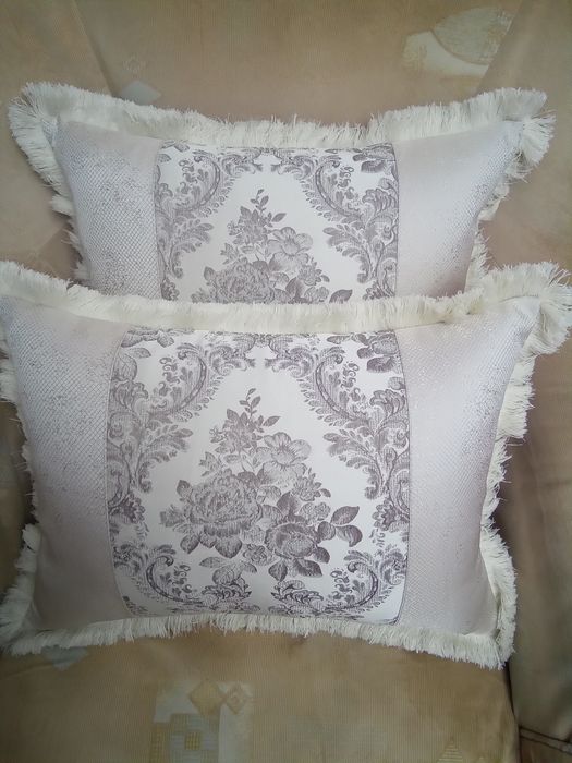 Декоративные подушечки..