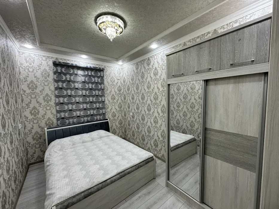 R12! Сдаётся квартира 2/2/9 Мирзо Улугбекский ор-р ПАРКЕНТСКИЙ!