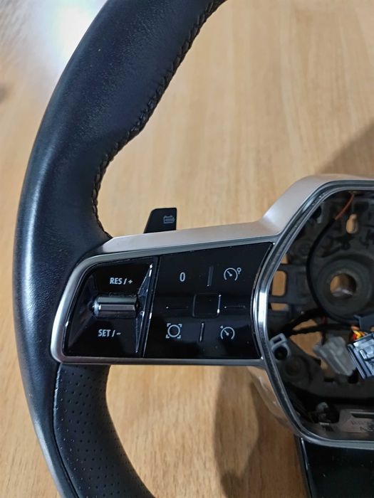 VOLAN renault  cu padele!