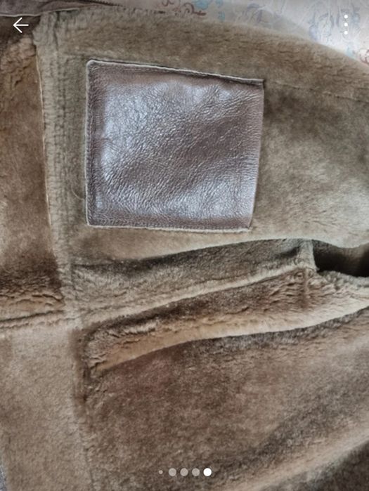 Geaca din piele  tip cojoc Avirex