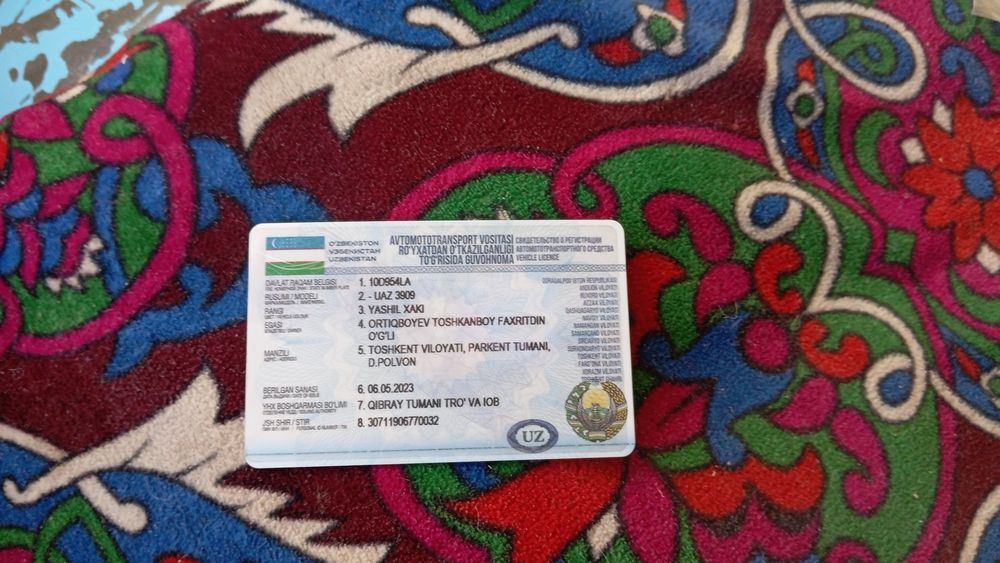 Uaz tent bo'rtli 1996 yuk tashish uchun hujatlarida muammo yoq