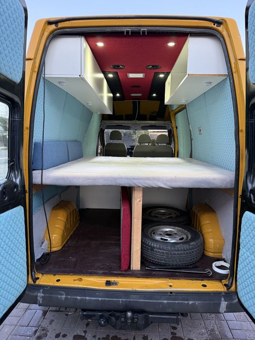 Ford transit 2.0 tddi 101 cai