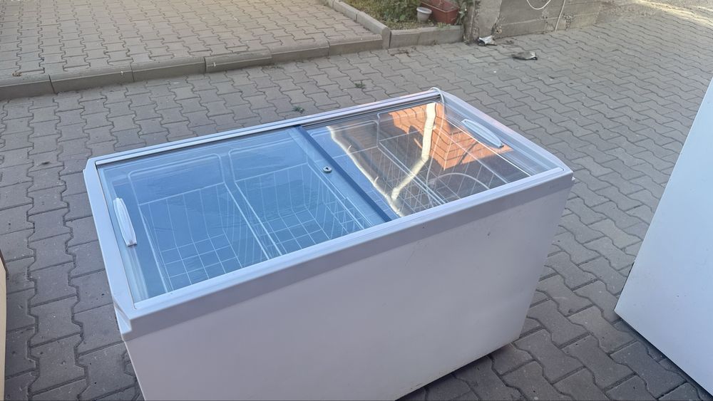Морозильник Бирюса