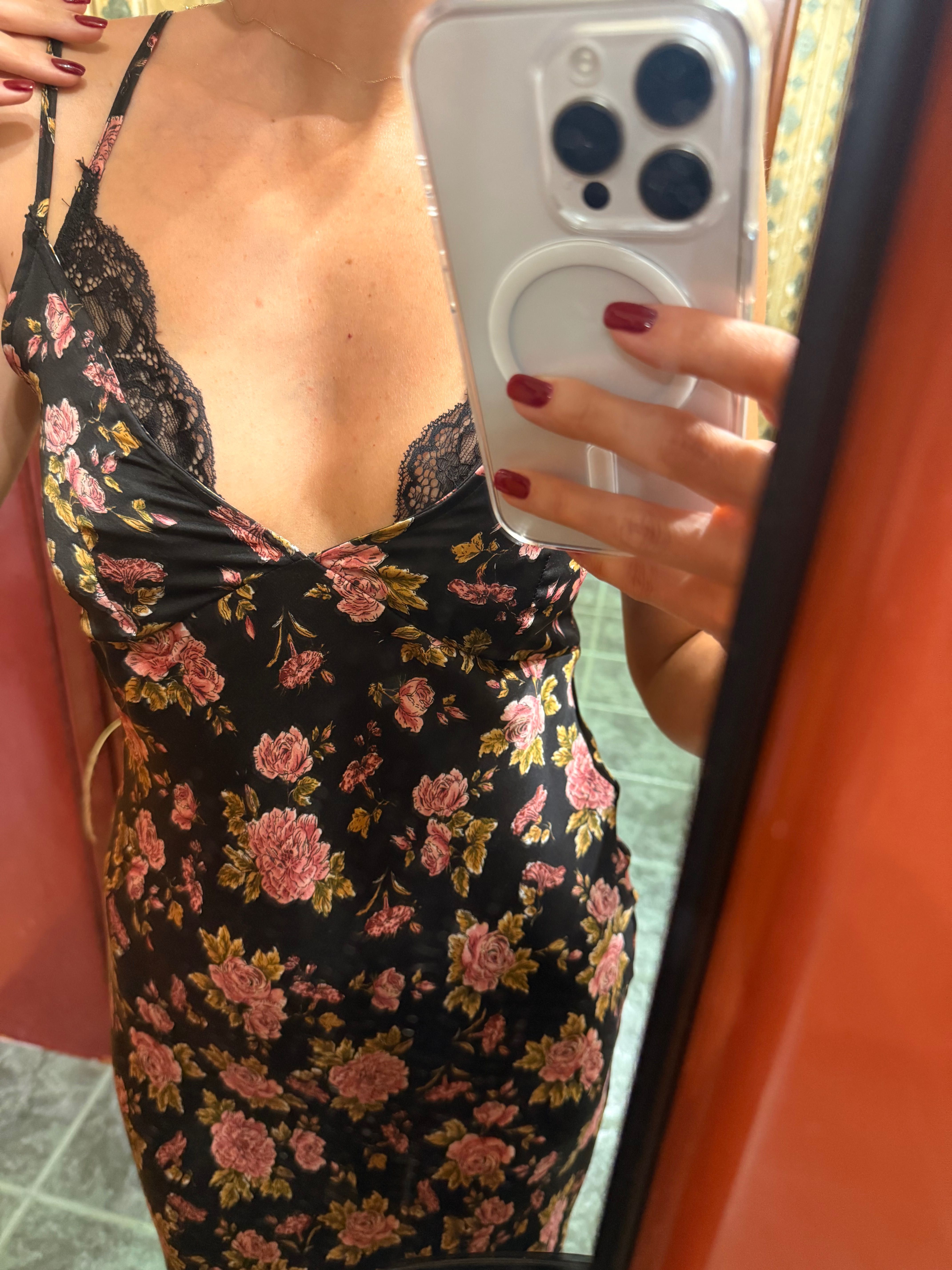 Сатенена рокля ZARA, XS