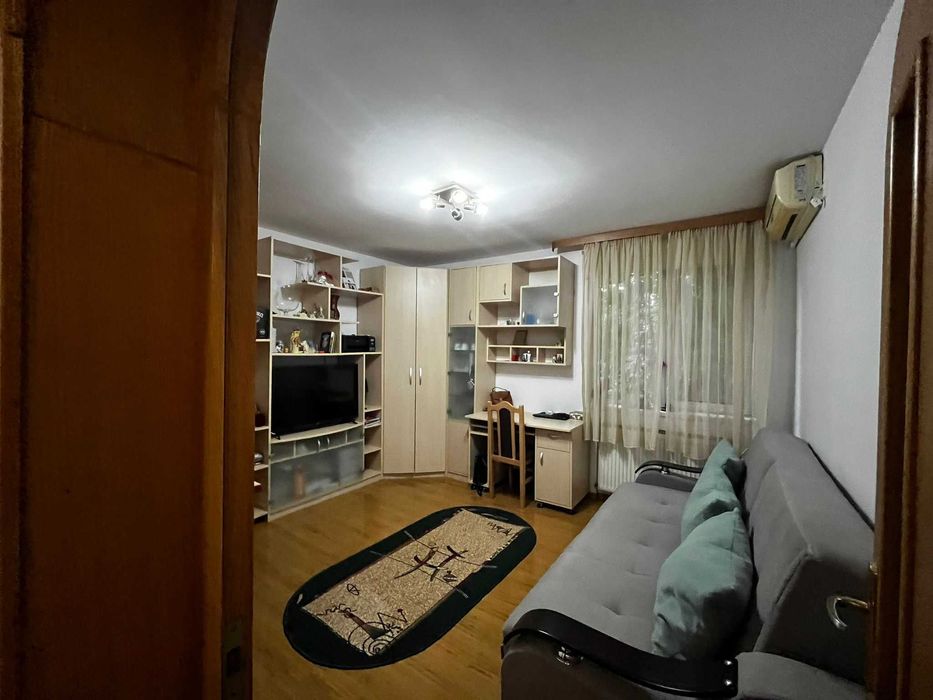 Bucuresti Obor  2 decomandate 84500 euro