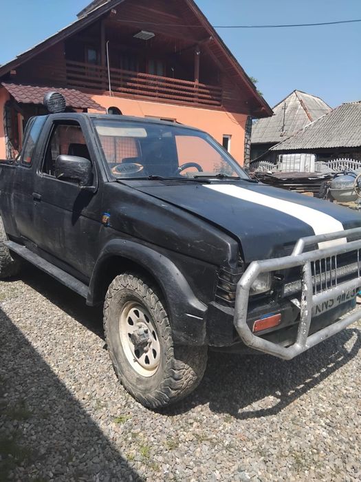 Vând Nissan King Kaab