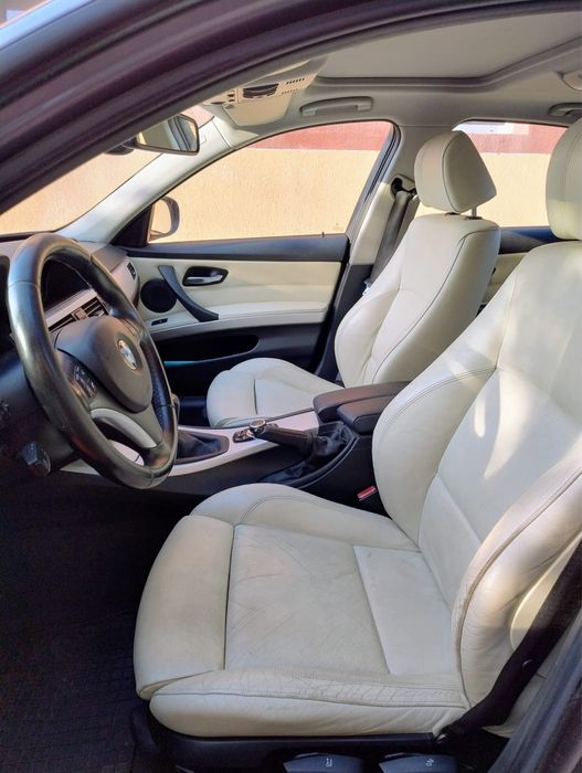 BMW Seria 3 318D 2011 facelift negociabil