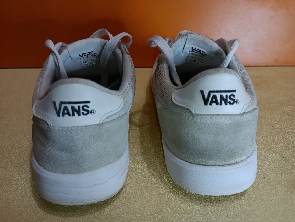 Vans Cruise N 45 кожени - 32 лв