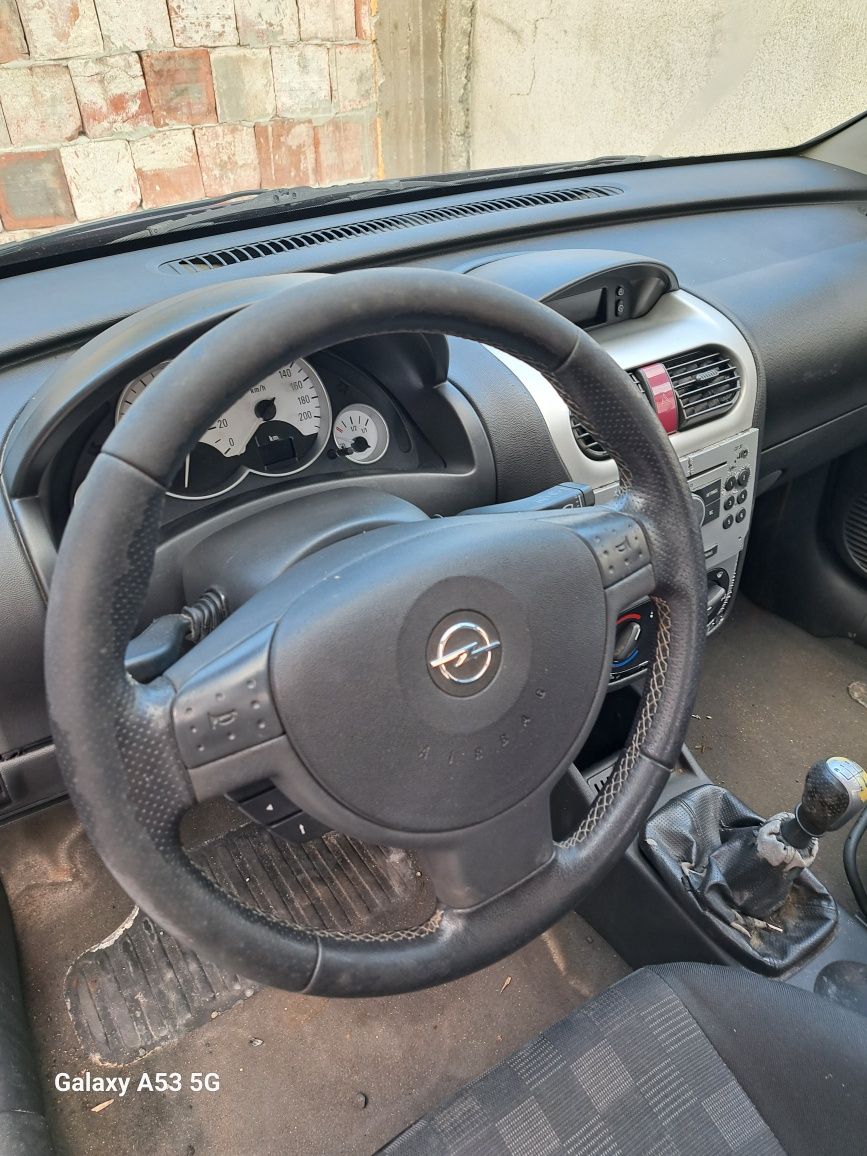 Opel Corsa 1.3 дизел 70к.с