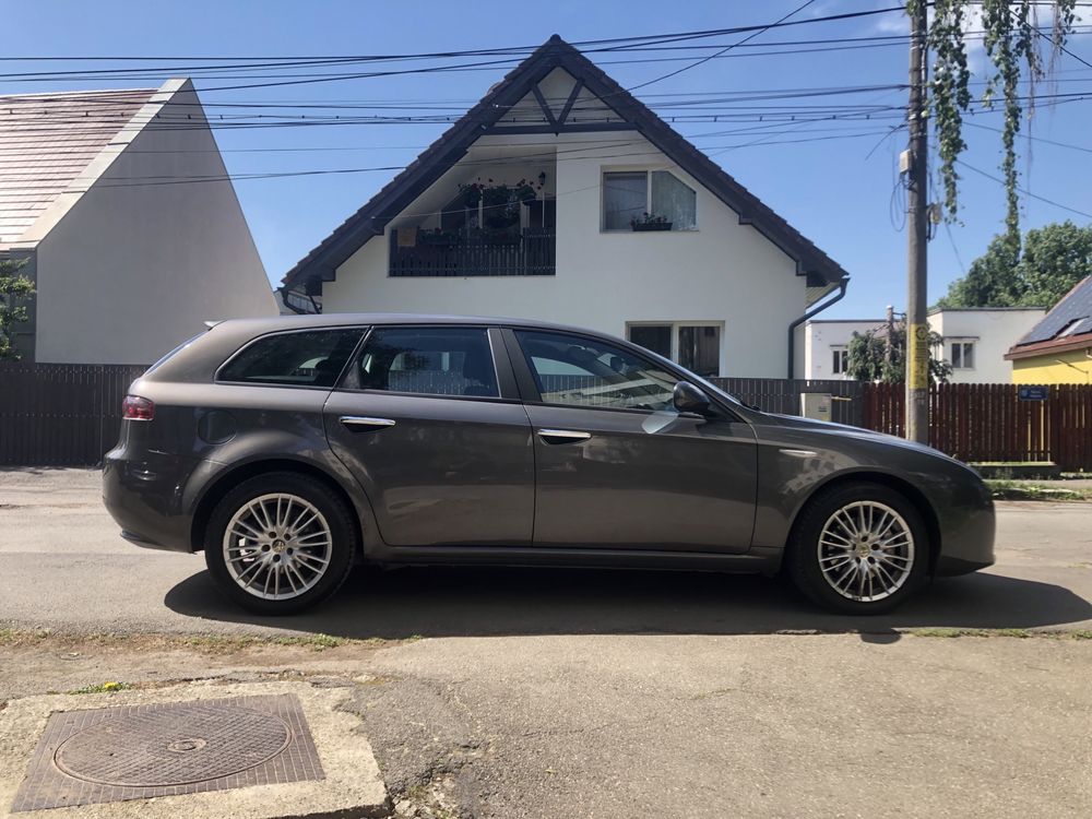 Alfa Romeo 159 Sportwagon 2008