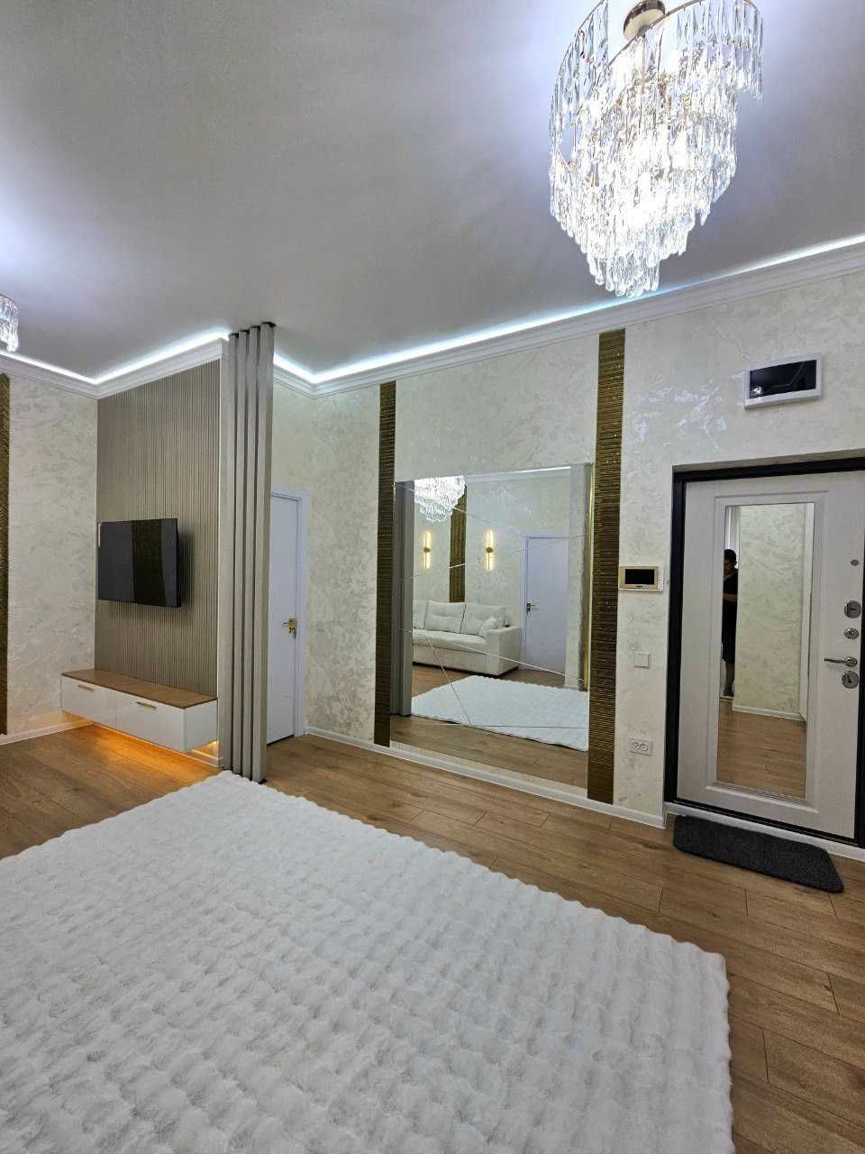 Продаётся квартира - 2/7/8 - Luminar - Шота Руставели - Новостройка