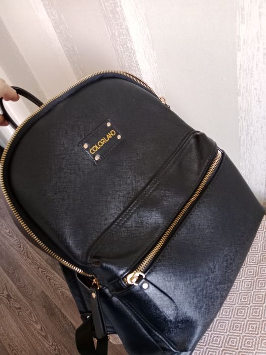 Продам рюкзак colorland